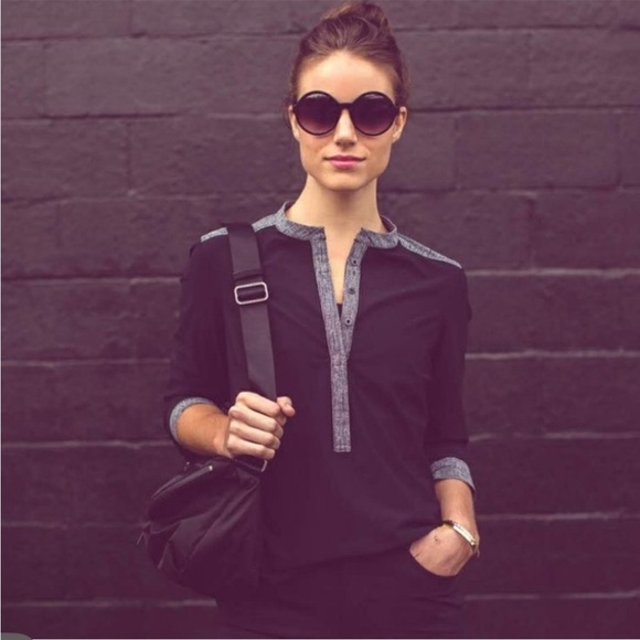 Lululemon Get It On Blouse Burlap Black Dune - Picture 14 of 15